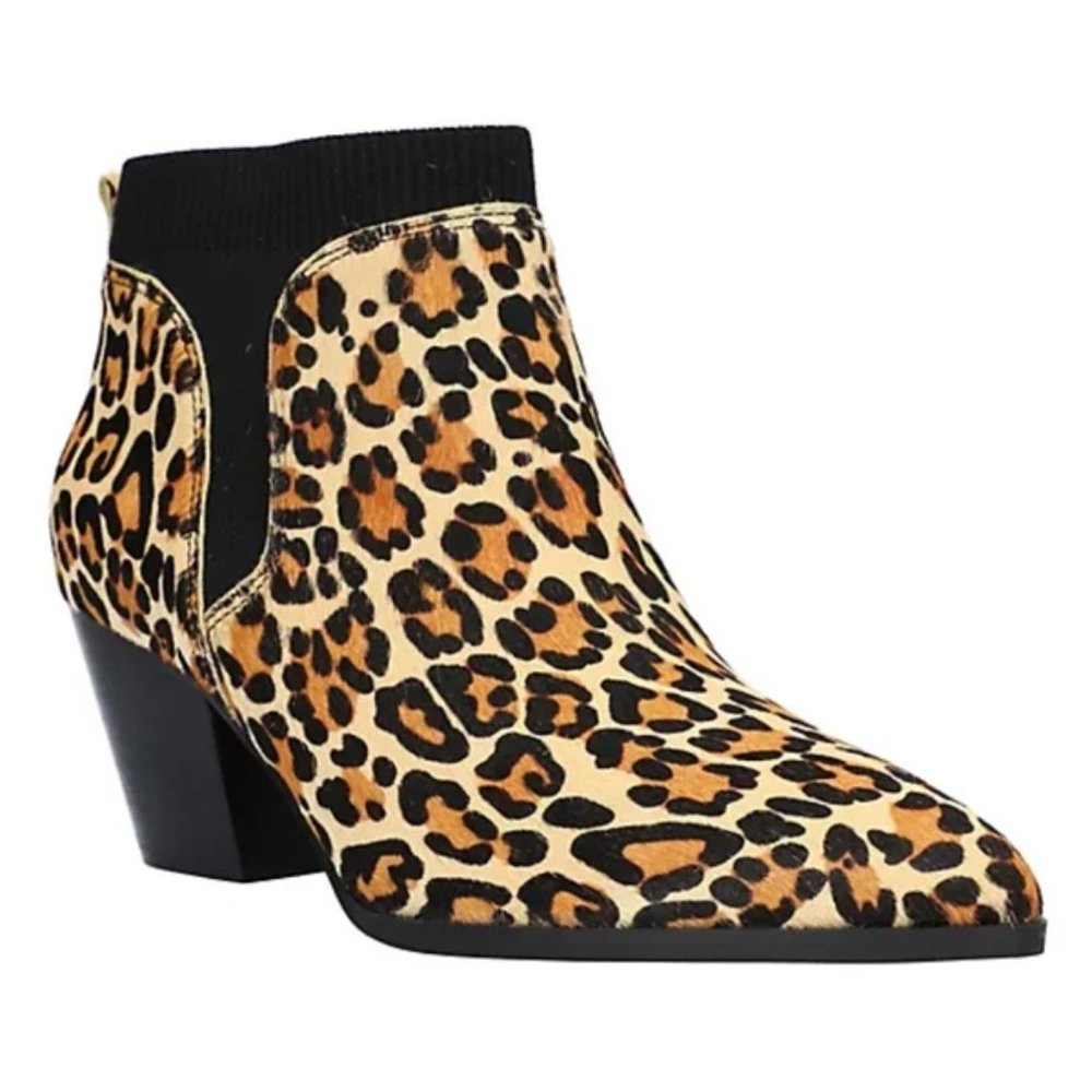 Bella Vita Lottie Leopard Print Chelsea Booties Size 7 Narrow